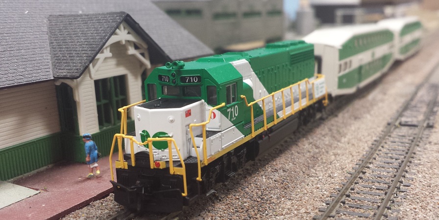 n scale go transit